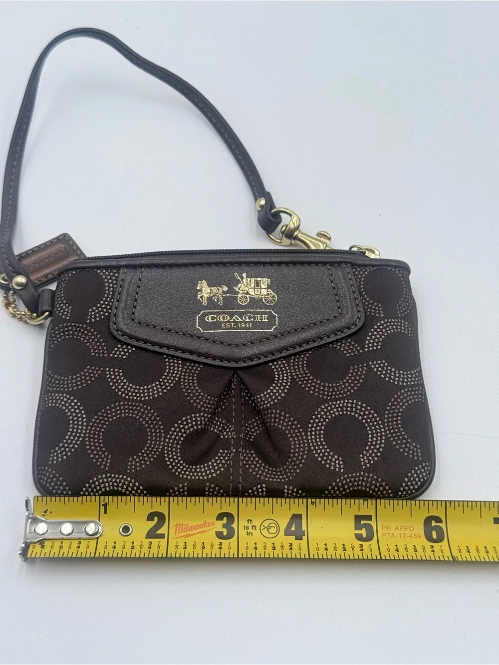 Coach Madison OP Art Sig Dots Brown Small Wristlet Purple Interior Hangtag